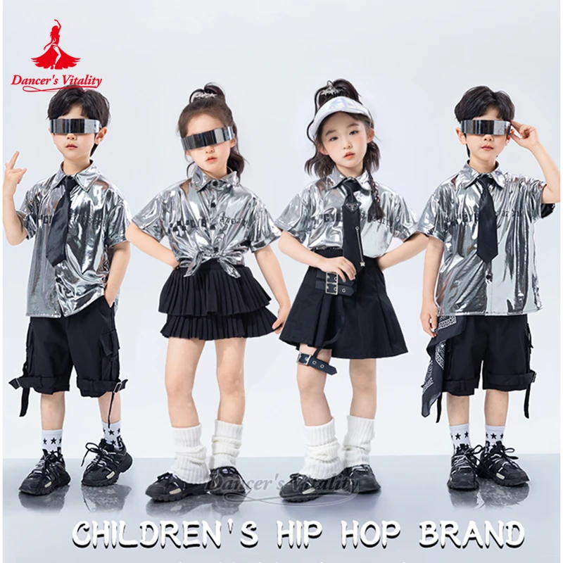Children Catwalk Show Silver Bright Fabric Fashion Suit Dancer's Vitality Hip-hop Jazz Kpop Training and Perform Dancer's Wear
Children Catwalk Show Silver Bright Fabric Fashion Suit Dancer's Vitality Hip-hop Jazz Kpop Training and Perform Dancer's Wear