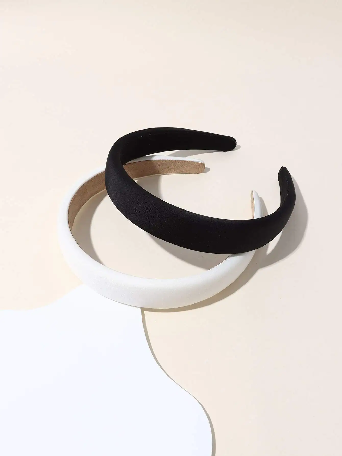 2pcs Simple Solid Color Hairband For Women, With Embroidery Design, Hair Accessories For Washing Face Or Tying Hair,Hairband,Hair Hoop Headbands ,Home,Skincare Headband Head Accessories
2pcs Simple Solid Color Hairband For Women, With Embroidery Design, Hair Accessories For Washing Face Or Tying Hair,Hairband,Hair Hoop Headbands ,Home,Skincare Headband Head Accessories