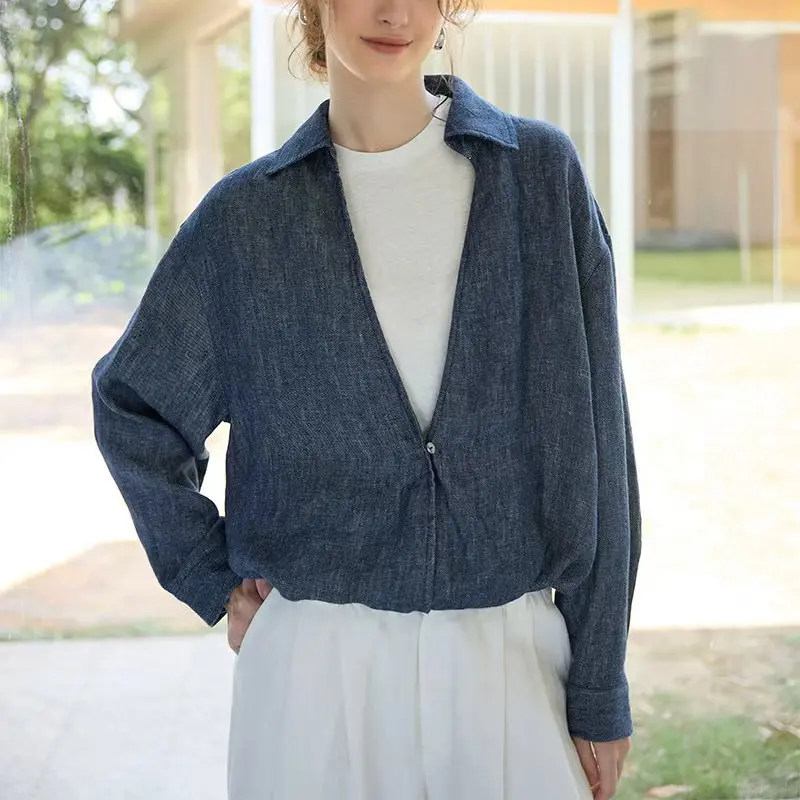 100% Linen Women's Denim Blue Shirt Fake Two-Piece Patchwork Tank Top Spring 2026 New Arrival Deep V-Neck Long-Sleeve Tops
100% Linen Women's Denim Blue Shirt Fake Two-Piece Patchwork Tank Top Spring 2026 New Arrival Deep V-Neck Long-Sleeve Tops