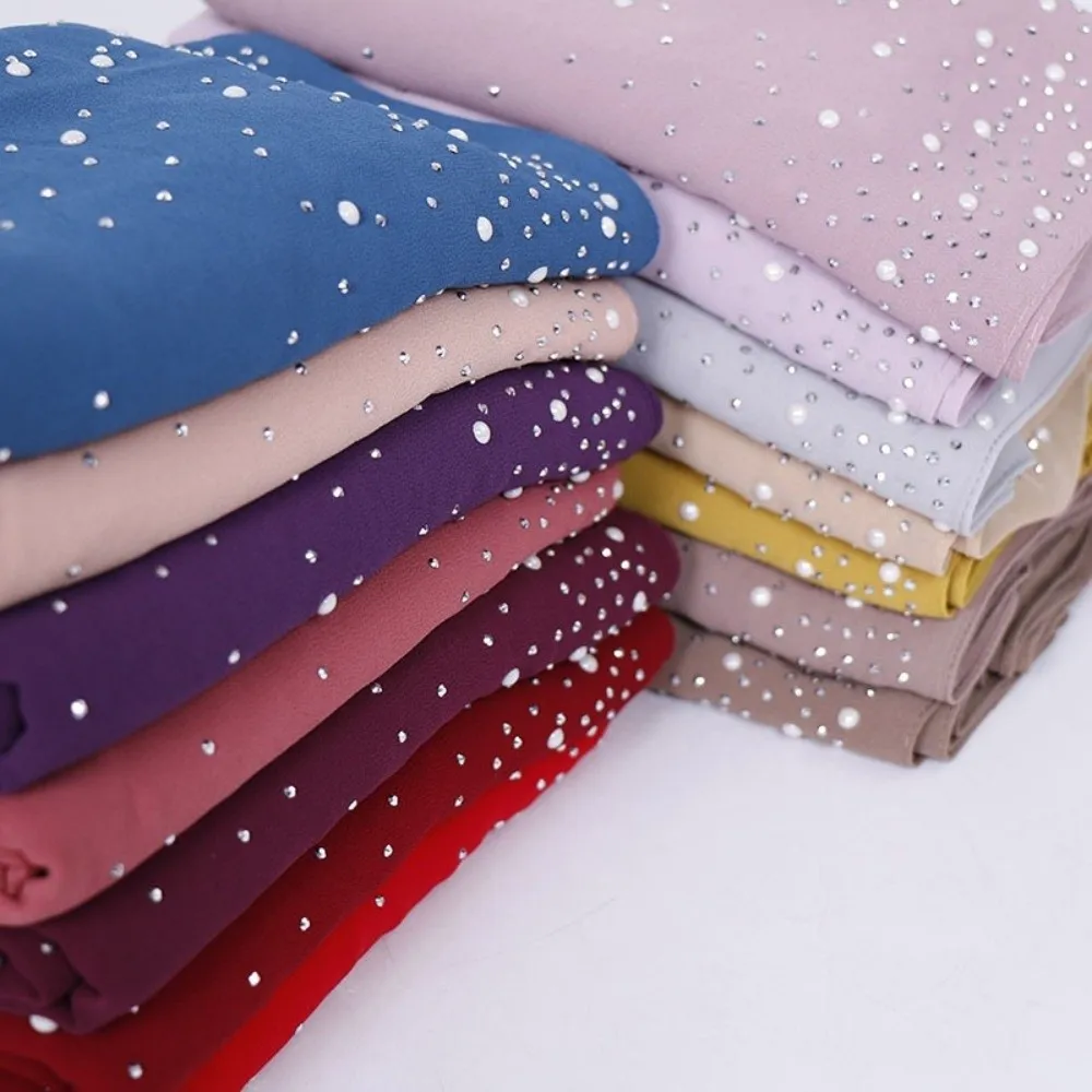 Fashion Plain Hijab Shawls Pearl Beads Thick Head Wraps Solid Color Breathable Chiffon Scarf
Fashion Plain Hijab Shawls Pearl Beads Thick Head Wraps Solid Color Breathable Chiffon Scarf
