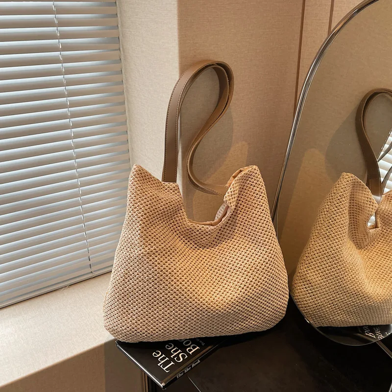 Summer Weaving Shoulder Bags 2025 Vintage Large Capacity Tote Bags Solid Women Shoulder Bags Ladies Travel Commuter Handbags
Summer Weaving Shoulder Bags 2025 Vintage Large Capacity Tote Bags Solid Women Shoulder Bags Ladies Travel Commuter Handbags