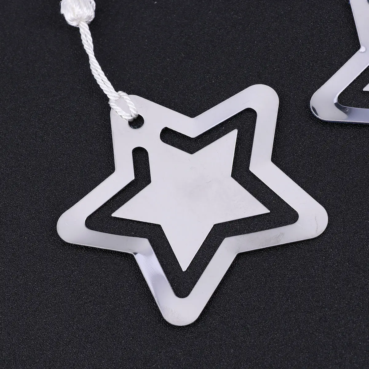 10Pcs Star Shaped Stainless Steel Bookmarks Tassel Design Graduation Gifts Metal Page Markers for Readers Students and Writers
10Pcs Star Shaped Stainless Steel Bookmarks Tassel Design Graduation Gifts Metal Page Markers for Readers Students and Writers