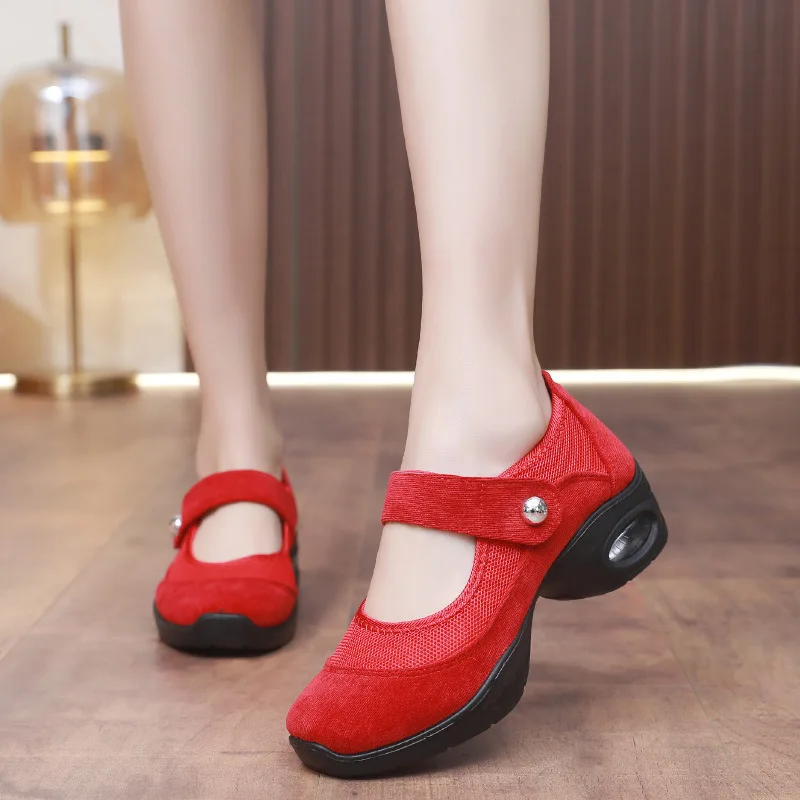 2025 Spring/Summer New Women Mesh Wedges Sneakers Solid Color Platform Dance Shoes Casual Lightweight Walking Slip on Loafers
2025 Spring/Summer New Women Mesh Wedges Sneakers Solid Color Platform Dance Shoes Casual Lightweight Walking Slip on Loafers