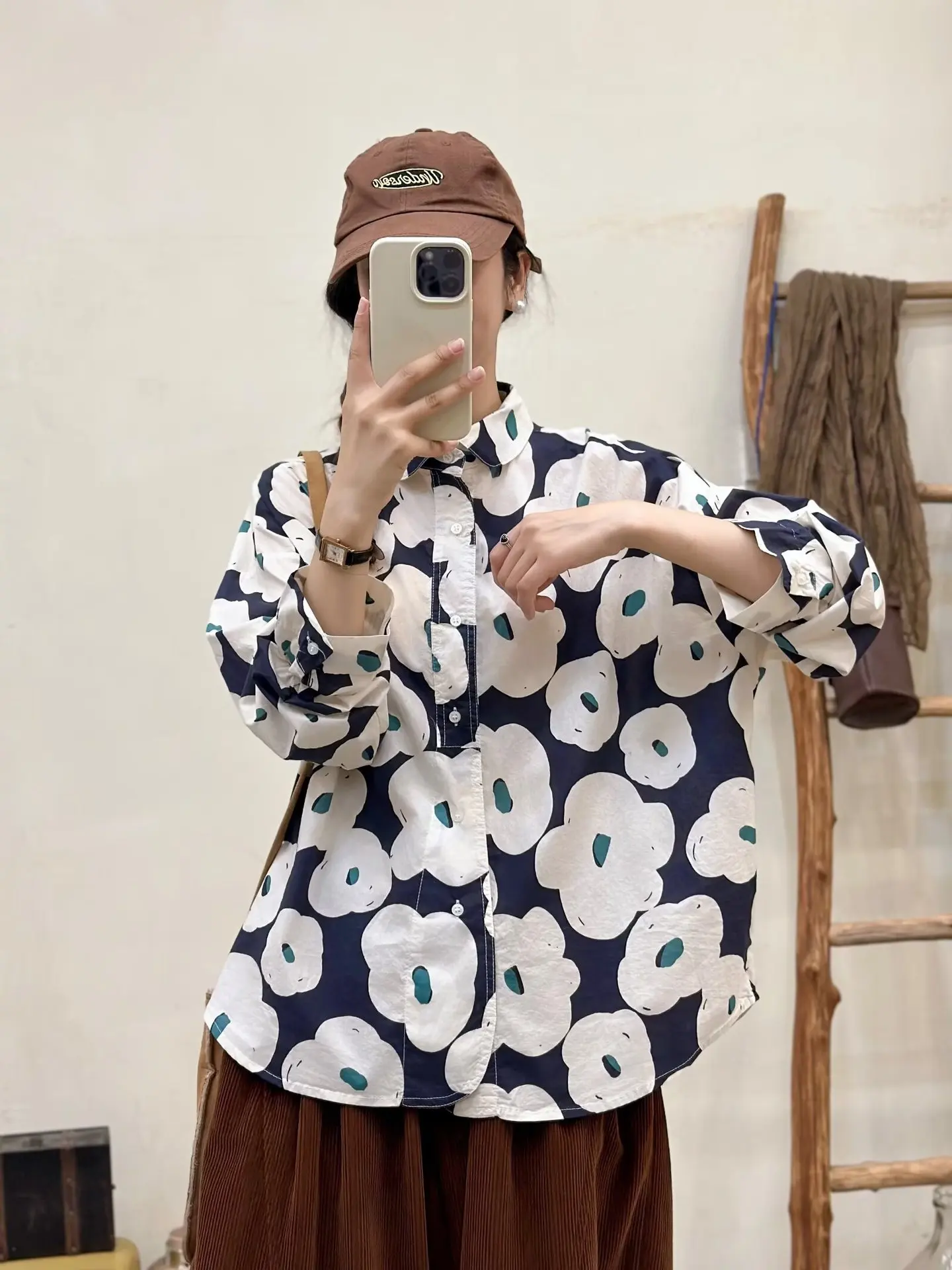 Бюст 128 см, большие рубашки и блузки из чистого хлопка с цветочным принтом для женщин, осенне-весенние винтажные свободные топы с длинными рукавами для праздника
Бюст 128 см, большие рубашки и блузки из чистого хлопка с цветочным принтом для женщин, осенне-весенние винтажные свободные топы с длинными рукавами для праздника