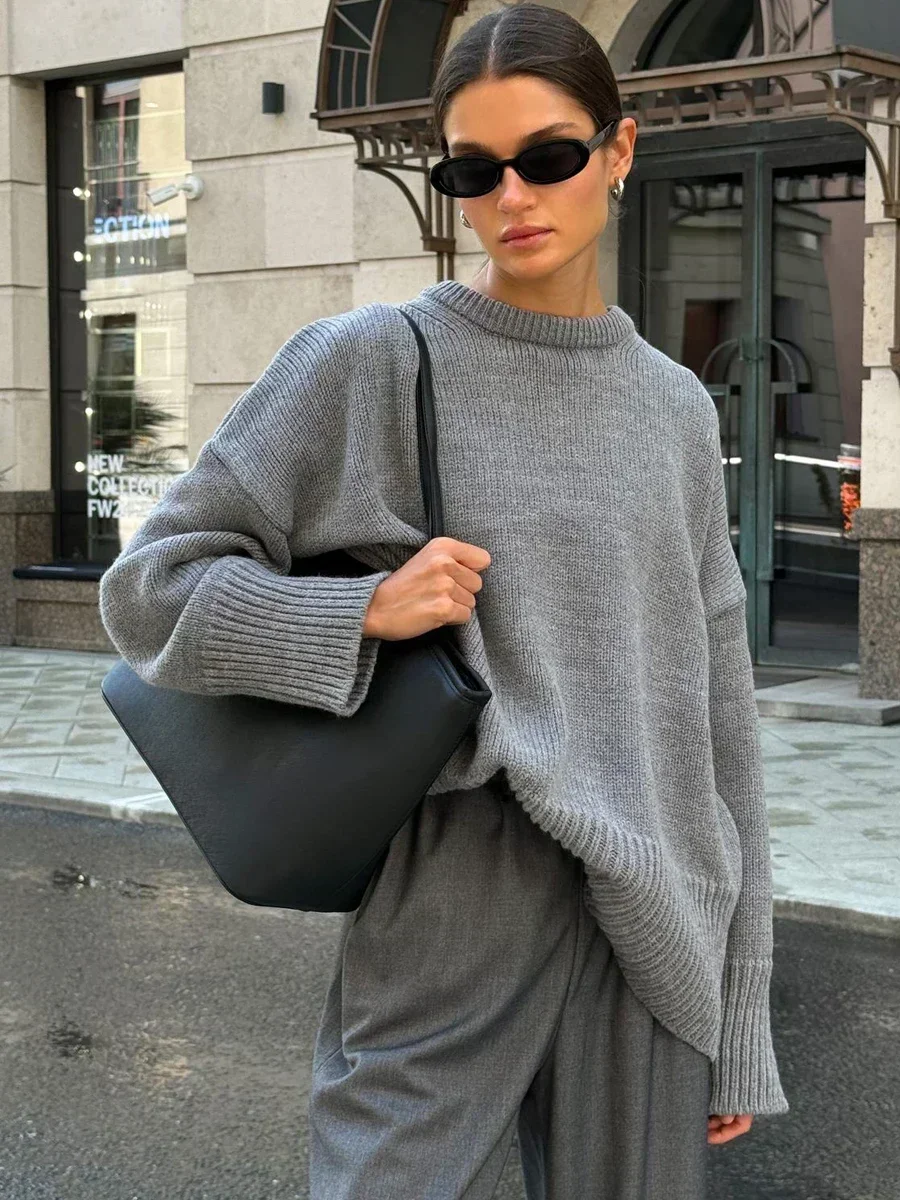 Winter Women's Oversize Sweater Vintage Pullover Women Jumper Basic Gray Female Warm Knitted Sweaters for Women
Winter Women's Oversize Sweater Vintage Pullover Women Jumper Basic Gray Female Warm Knitted Sweaters for Women
