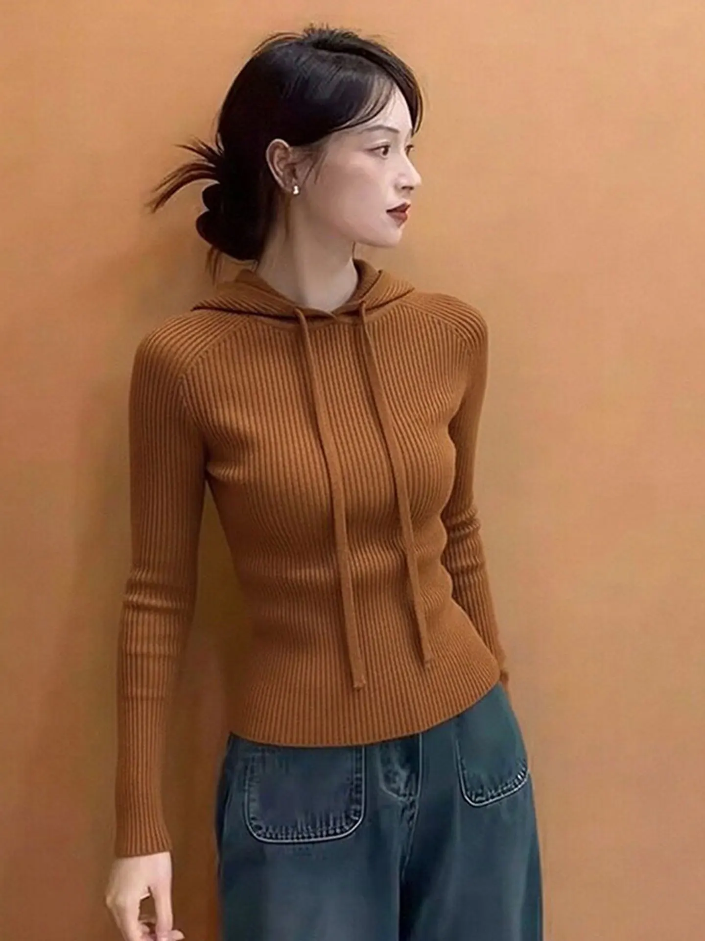 Korean Style Long Sleeve Knitted Sweater Pure Color Drawstring Slim Fit Spring Fashionable High End Feeling Personality Versa...
Korean Style Long Sleeve Knitted Sweater Pure Color Drawstring Slim Fit Spring Fashionable High End Feeling Personality Versa...