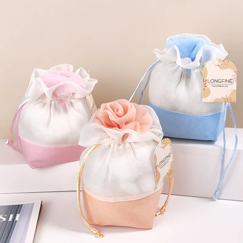 Wardrobe Aromatherapy Small Fresh Ins Mesh Rose Bundle Mouth Hanging Incense Bag Air Freshness Festival Wedding Companion Gift
Wardrobe Aromatherapy Small Fresh Ins Mesh Rose Bundle Mouth Hanging Incense Bag Air Freshness Festival Wedding Companion Gift