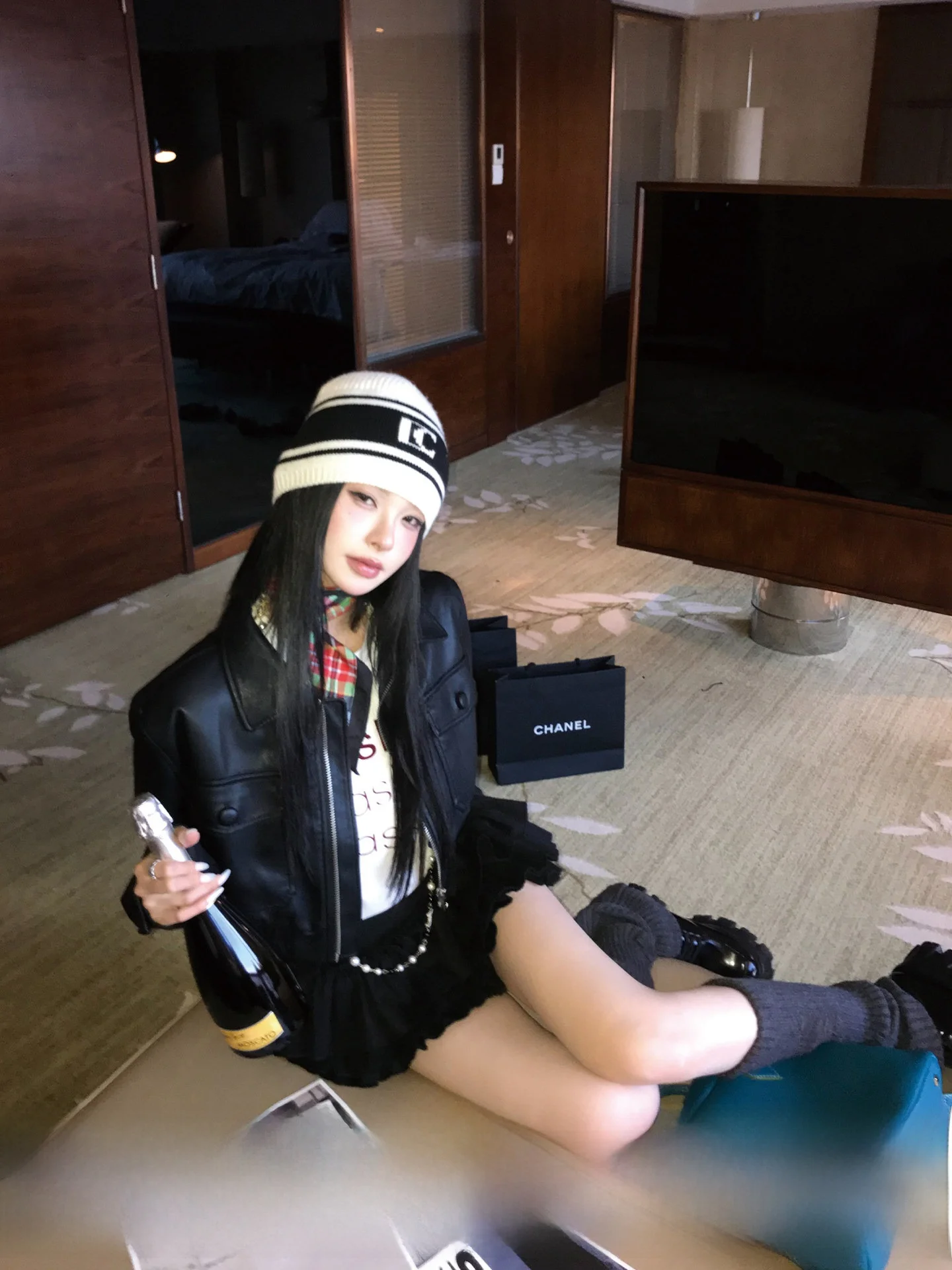 Okaaay Casual Versatile ket Leather Jaet Street Sle Loose Fit Long Sve Zipper Closure ort Coat Simple mat
Okaaay Casual Versatile ket Leather Jaet Street Sle Loose Fit Long Sve Zipper Closure ort Coat Simple mat