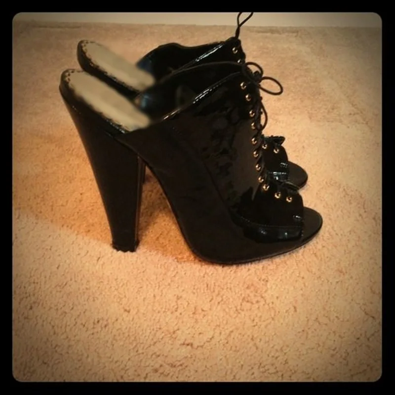 Black Slip On Lace Up Sandals Thin High Heel Peep Toe Fashion Sexy Cool 2025 Summer Big Size Woman Shoes Zapatillas Mujer
Black Slip On Lace Up Sandals Thin High Heel Peep Toe Fashion Sexy Cool 2025 Summer Big Size Woman Shoes Zapatillas Mujer