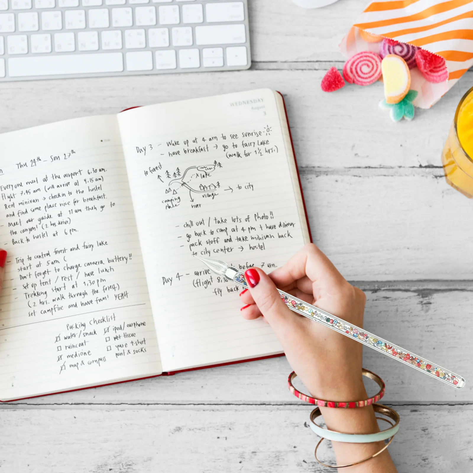 4Pcs Crystal Dip Pen Glass Set Elegant Spiral Design for Calligraphy Drawing Painting Writing Practice Vintage Signature Art
4Pcs Crystal Dip Pen Glass Set Elegant Spiral Design for Calligraphy Drawing Painting Writing Practice Vintage Signature Art