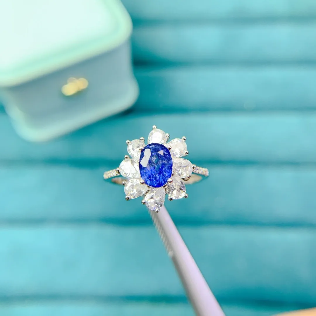 Exquisite Natural Sapphire Ring S925 Pure Silver Sophisticated Fashion Jewelry Noble Blue Gemstone
Exquisite Natural Sapphire Ring S925 Pure Silver Sophisticated Fashion Jewelry Noble Blue Gemstone