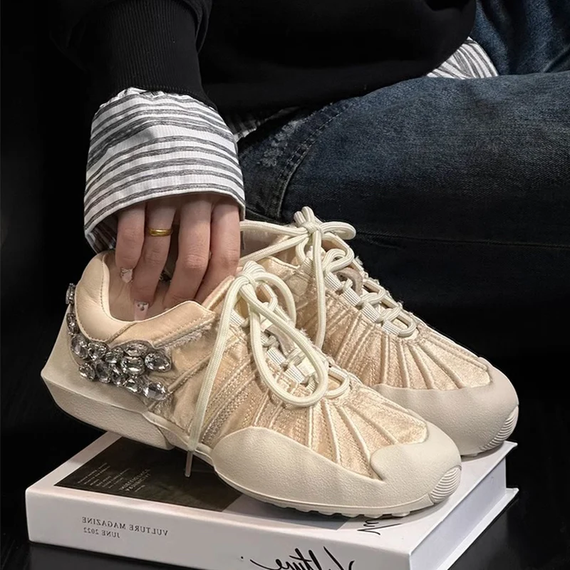 Crystal Flats Women's Sport Shoes Sneakers Luxury Brand Summer Shoes Women Sandals 2025 New Casual Lace Up Shoes Running Zapatos
Crystal Flats Women's Sport Shoes Sneakers Luxury Brand Summer Shoes Women Sandals 2025 New Casual Lace Up Shoes Running Zapatos