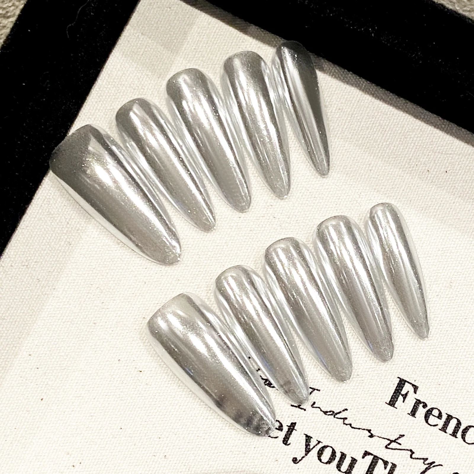 10pcs Sliver Press On Nails Nude Color Long Stiletto Handmade False Nails Full Cover Ballerina Reusable Manicure Fake Nail Tips
10pcs Sliver Press On Nails Nude Color Long Stiletto Handmade False Nails Full Cover Ballerina Reusable Manicure Fake Nail Tips