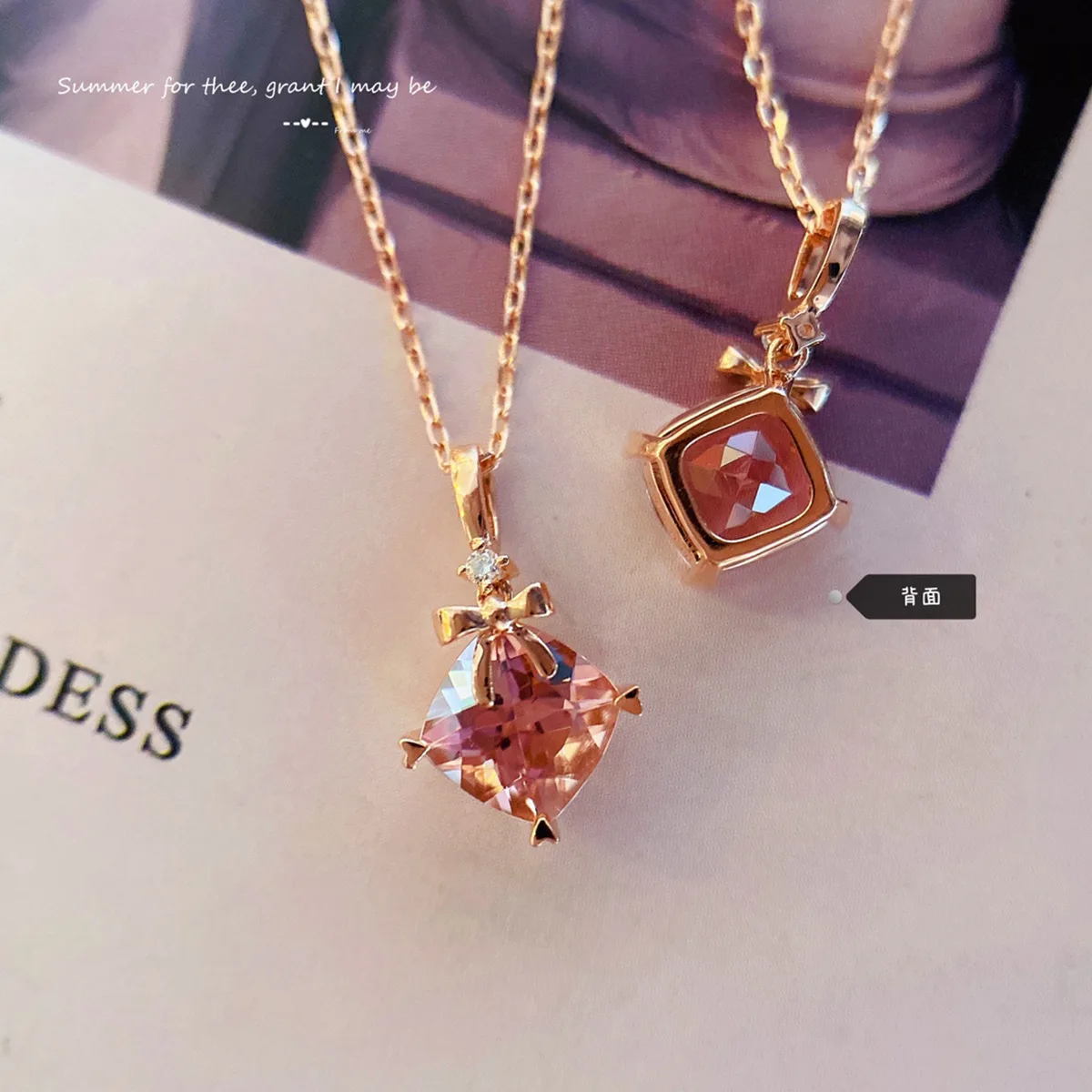 Шикарный комплект из серебра 925 пробы с 4 зубцами, кулон принцессы с розовым драгоценным камнем, ожерелье-пасьянс, розовое золото 18 карат, турмалин, колье, женские ювелирные изделия
Шикарный комплект из серебра 925 пробы с 4 зубцами, кулон принцессы с розовым драгоценным камнем, ожерелье-пасьянс, розовое золото 18 карат, турмалин, колье, женские ювелирные изделия