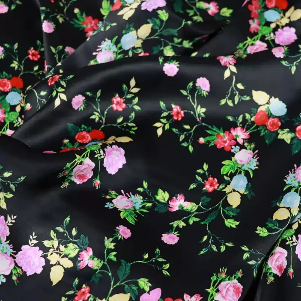 Hot Sale Nice Large Flowers Discount Price Silk Crepe De Chine Fabric Good Texture for Lady Men Summer Dress Shirt Suit Garment
Hot Sale Nice Large Flowers Discount Price Silk Crepe De Chine Fabric Good Texture for Lady Men Summer Dress Shirt Suit Garment