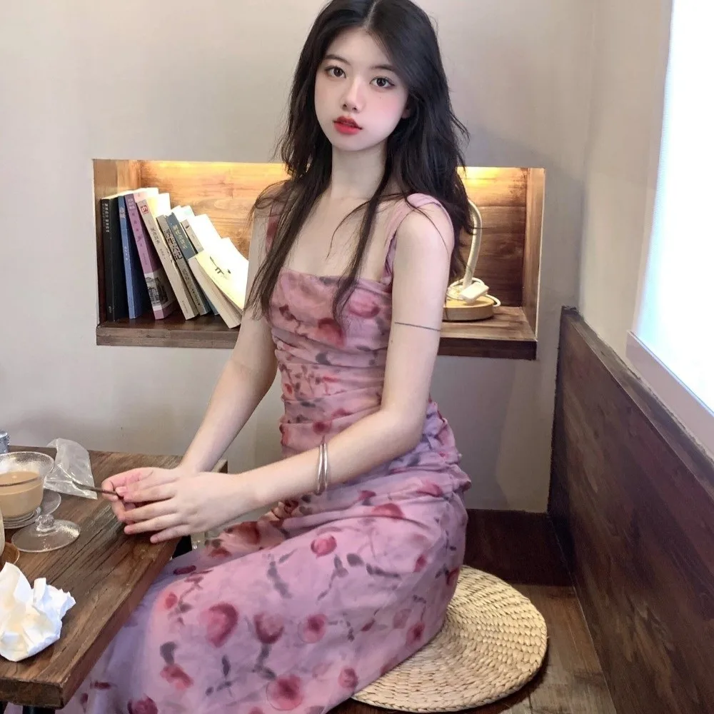 Облегающее длинное платье с цветочным принтом, без рукавов, женское, в корейском стиле, для уличной моды, весна-лето
Облегающее длинное платье с цветочным принтом, без рукавов, женское, в корейском стиле, для уличной моды, весна-лето