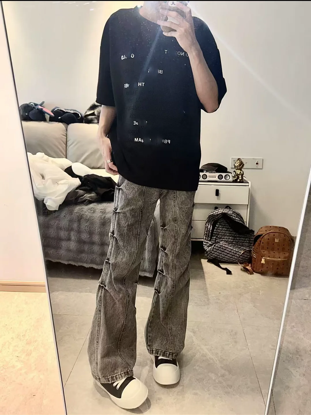 Retro American Waed Heavy Du Men's Jeans Wide Leg Pants Trendy Straight Leg Long Trousers Youth Casual Wear Resistant
Retro American Waed Heavy Du Men's Jeans Wide Leg Pants Trendy Straight Leg Long Trousers Youth Casual Wear Resistant