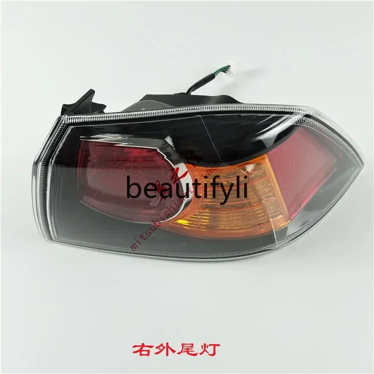 lt6351 Rear brake steering combination light assembly/black background tail light
lt6351 Rear brake steering combination light assembly/black background tail light