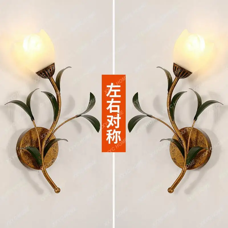 Wall lamp living room background wall modern simple American pastoral retro room flower bedroom bedside lamp
Wall lamp living room background wall modern simple American pastoral retro room flower bedroom bedside lamp