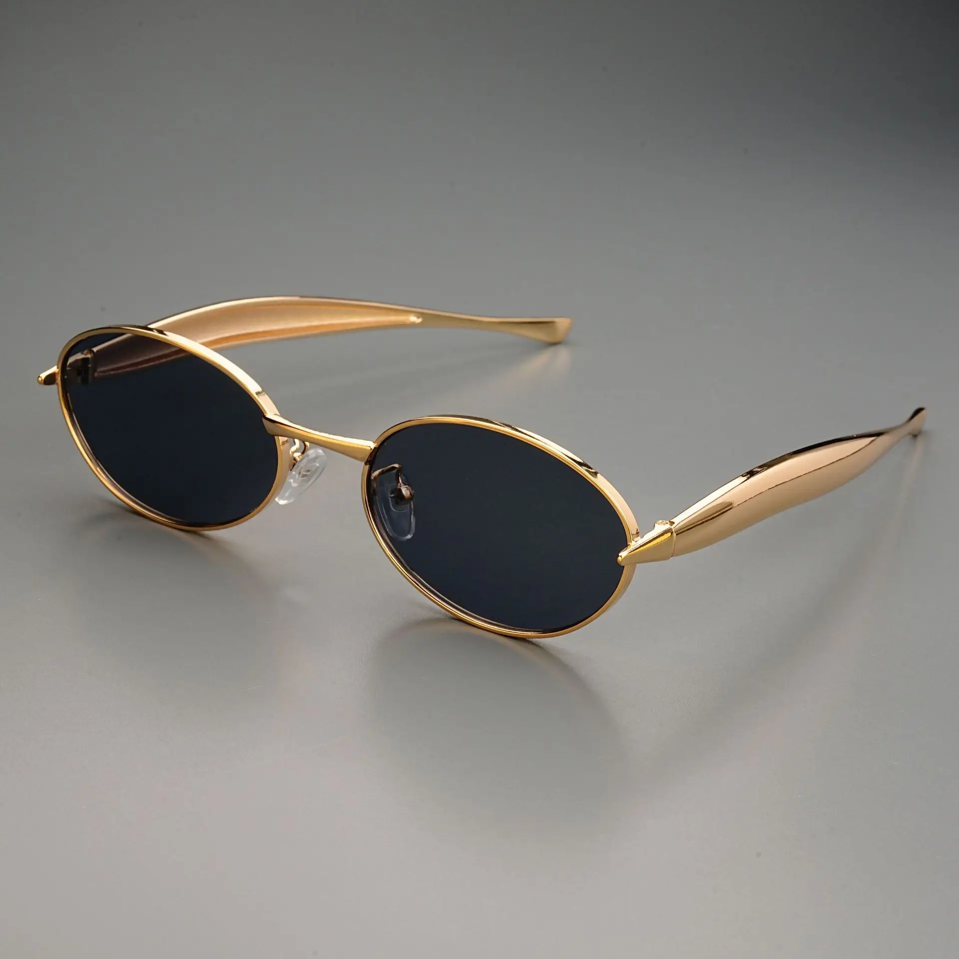 Stylish Sun Glasses for Women Oval Shape Anti-reflective Sunglasses Women European American Men’s Sun Glasses UV400 Glasses
Stylish Sun Glasses for Women Oval Shape Anti-reflective Sunglasses Women European American Men’s Sun Glasses UV400 Glasses