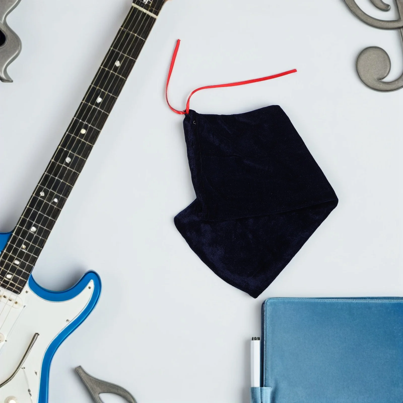 Violin Dust Bag Musical Instrument Storage Cover Covers Drawstring Protector Velvet Flannel
Violin Dust Bag Musical Instrument Storage Cover Covers Drawstring Protector Velvet Flannel