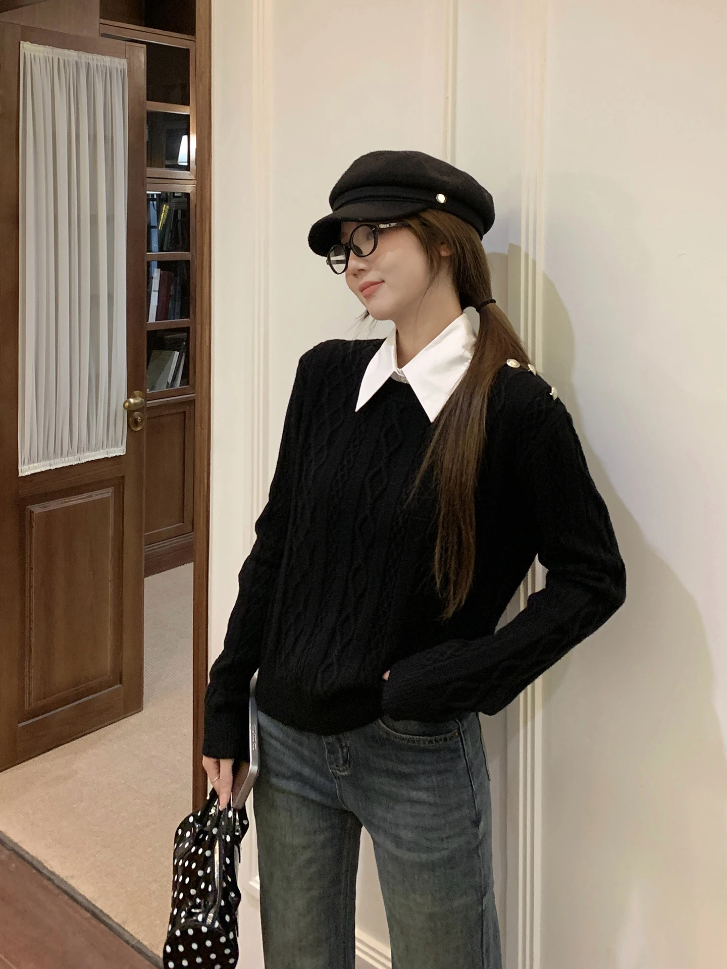 Ladies' ort irt Collar Knitted Sweater Casual Loose Fit Spring Autumn Winter Faion Korean Sle Versatile Comfortable Top
Ladies' ort irt Collar Knitted Sweater Casual Loose Fit Spring Autumn Winter Faion Korean Sle Versatile Comfortable Top