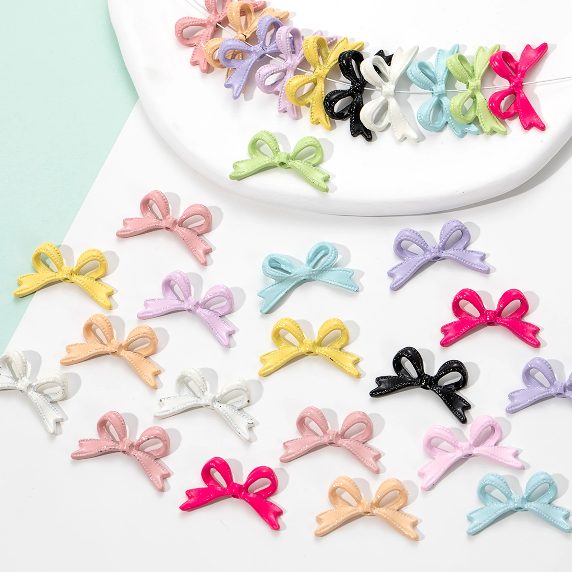 Бусины-узелки из сплава с покраской для самостоятельного изготовления, аксессуары для мобильных телефонов, украшения с прочным отверстием, модные аксессуары
Бусины-узелки из сплава с покраской для самостоятельного изготовления, аксессуары для мобильных телефонов, украшения с прочным отверстием, модные аксессуары