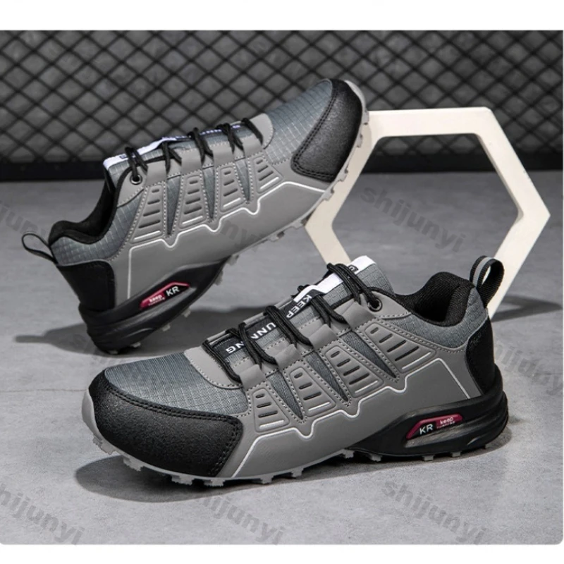 Мужская походная обувь, новинка 2026, легкие нескользящие износостойкие кроссовки для беговых лыж, удобная уличная обувь для охоты на велосипеде
Мужская походная обувь, новинка 2026, легкие нескользящие износостойкие кроссовки для беговых лыж, удобная уличная обувь для охоты на велосипеде