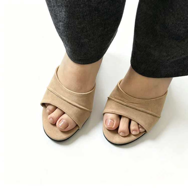 Women’s Pointed Sandals 2026 Summer New Slip-On Sandals Women’s Outdoor Peep-Toe Stiletto Heels
Women’s Pointed Sandals 2026 Summer New Slip-On Sandals Women’s Outdoor Peep-Toe Stiletto Heels