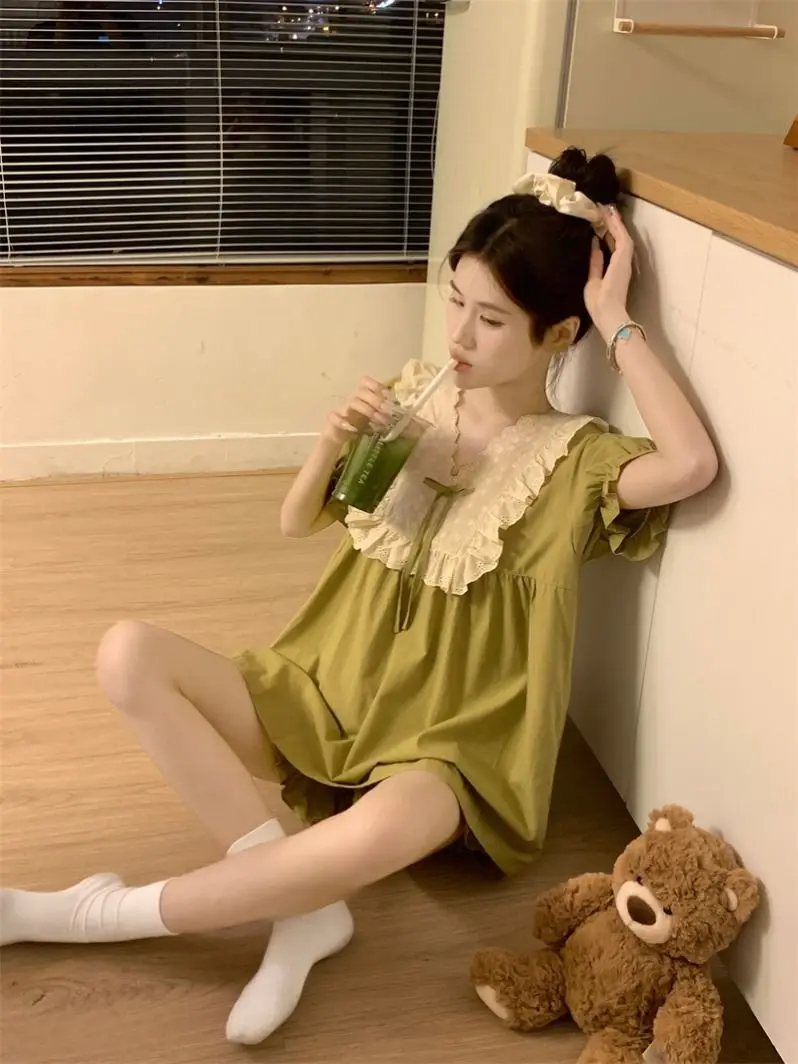 Lace Short-sleeved Pajama Sets Women's Summer New Princess Style Home Clothes Two-piece Set Pajamas Clothing Korean Setup Sleep
Lace Short-sleeved Pajama Sets Women's Summer New Princess Style Home Clothes Two-piece Set Pajamas Clothing Korean Setup Sleep