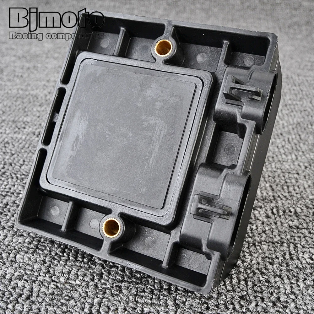 Regulator Rectifier For Harley Pan America 1250 RA1250 Special RA1250S Sportster S RH1250S Nightster Special 975 RH975 RH975S
Regulator Rectifier For Harley Pan America 1250 RA1250 Special RA1250S Sportster S RH1250S Nightster Special 975 RH975 RH975S