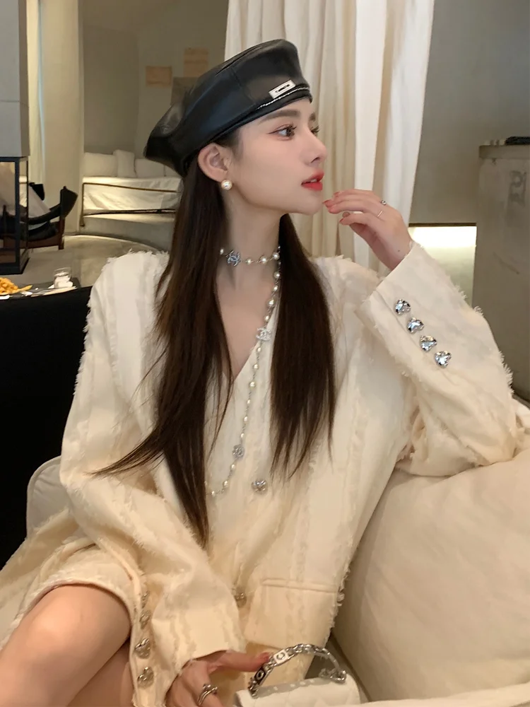 Elegant White Small Fragrance Style Women's Suit Jacket Spring Fashion Lady Cardigan High-End Unique Beautiful Top
Elegant White Small Fragrance Style Women's Suit Jacket Spring Fashion Lady Cardigan High-End Unique Beautiful Top