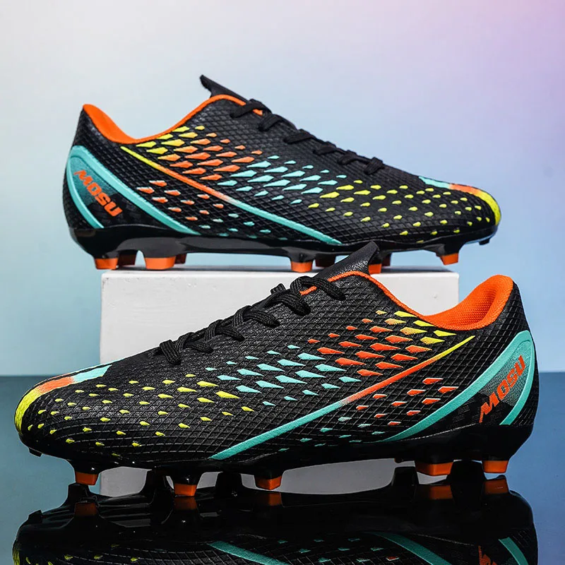 New Men Professional Football Boots Women Ultralight Soccer Shoes Unisex Hot Sale Cleats Futsal High-quality TF/FG Sneakers
New Men Professional Football Boots Women Ultralight Soccer Shoes Unisex Hot Sale Cleats Futsal High-quality TF/FG Sneakers