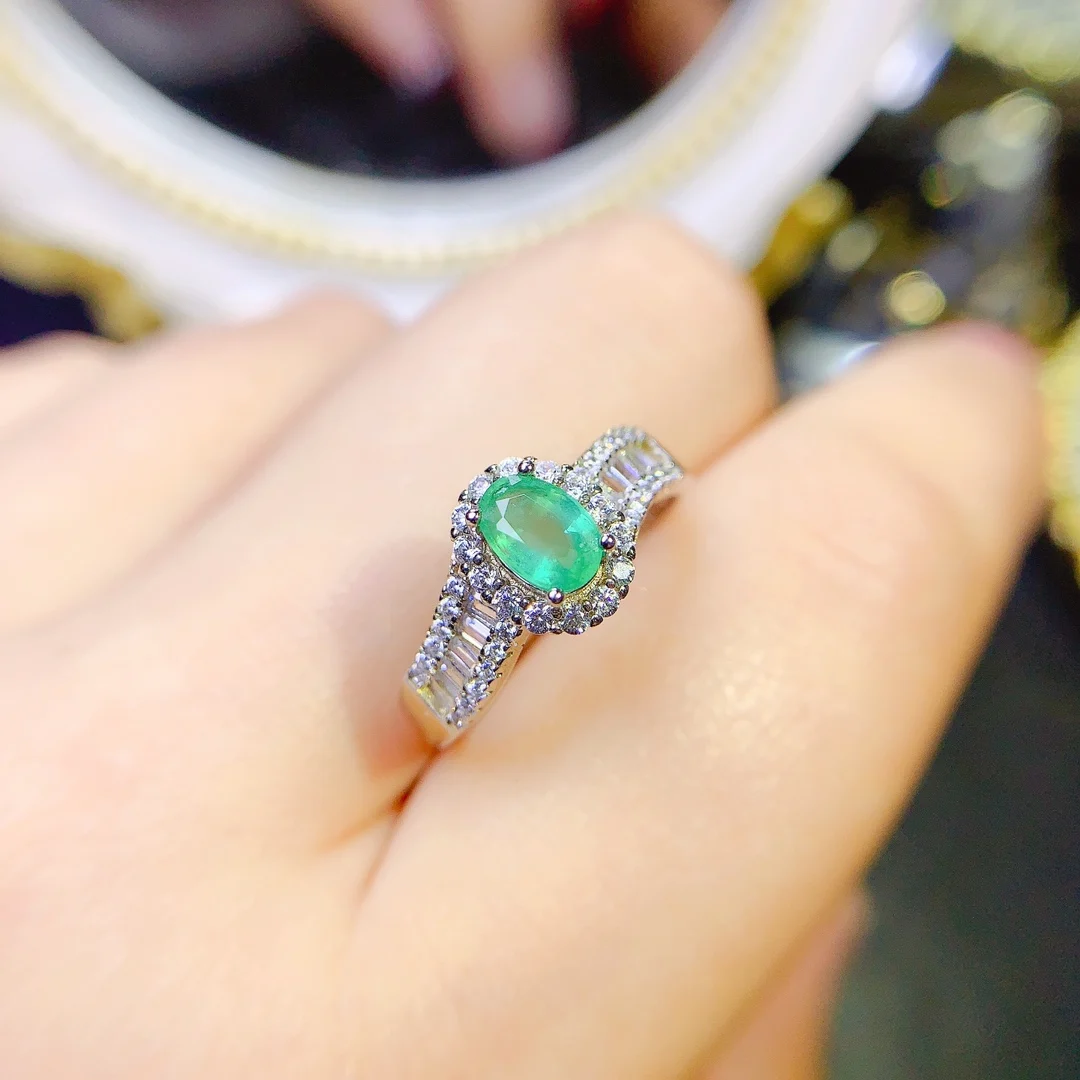Natural Gemstone Engagement Ring Sterling Silver 925 Emerald Ring Ladies Luxury Jewelry Wedding Gift Boutique Free shipping
Natural Gemstone Engagement Ring Sterling Silver 925 Emerald Ring Ladies Luxury Jewelry Wedding Gift Boutique Free shipping