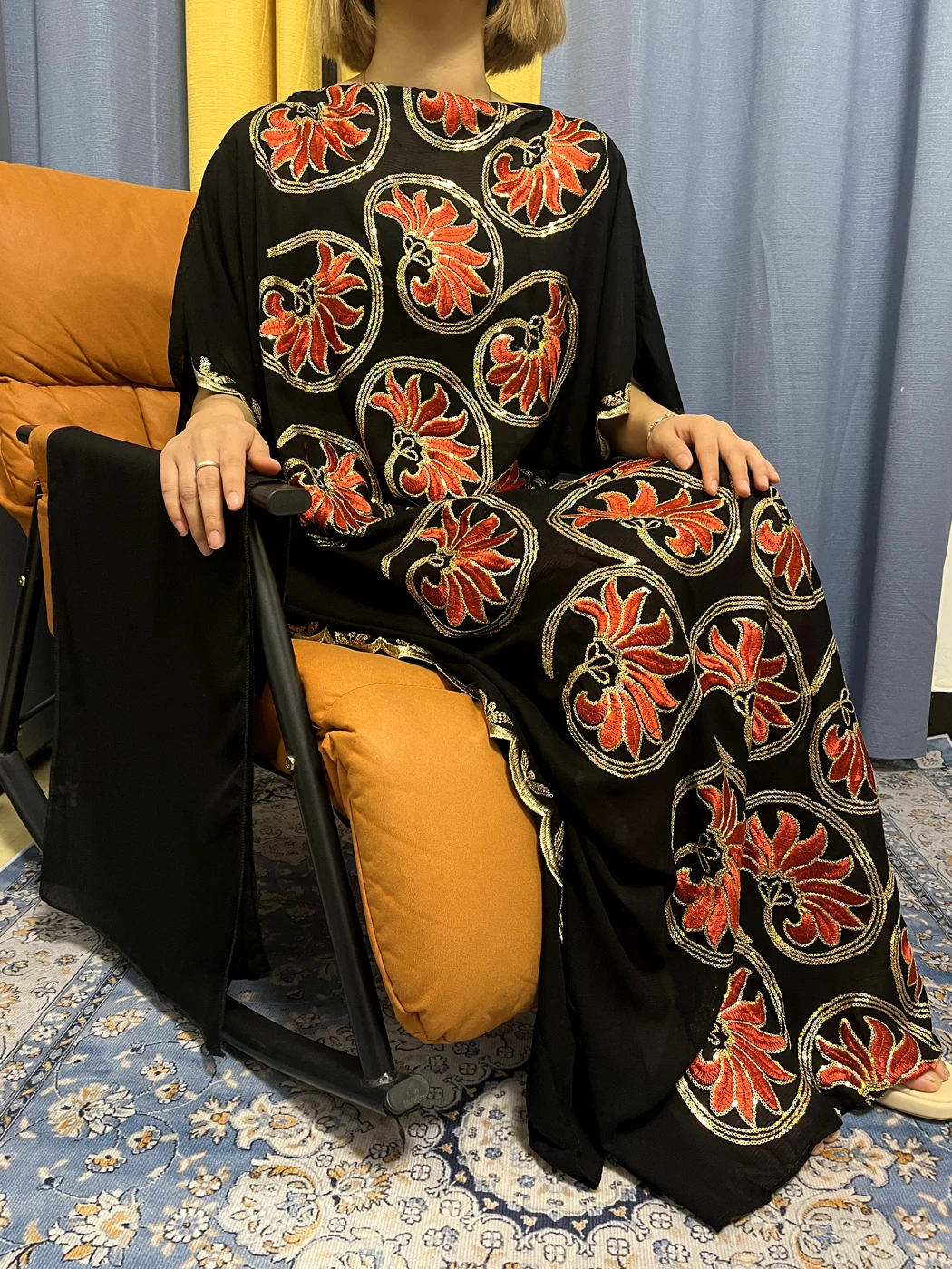 Abayas For Women Black Sequins Flower Tulle Robe Muslim Fashion African Woman Loose Dresses Turkey Islam Clothing With Turban
Abayas For Women Black Sequins Flower Tulle Robe Muslim Fashion African Woman Loose Dresses Turkey Islam Clothing With Turban