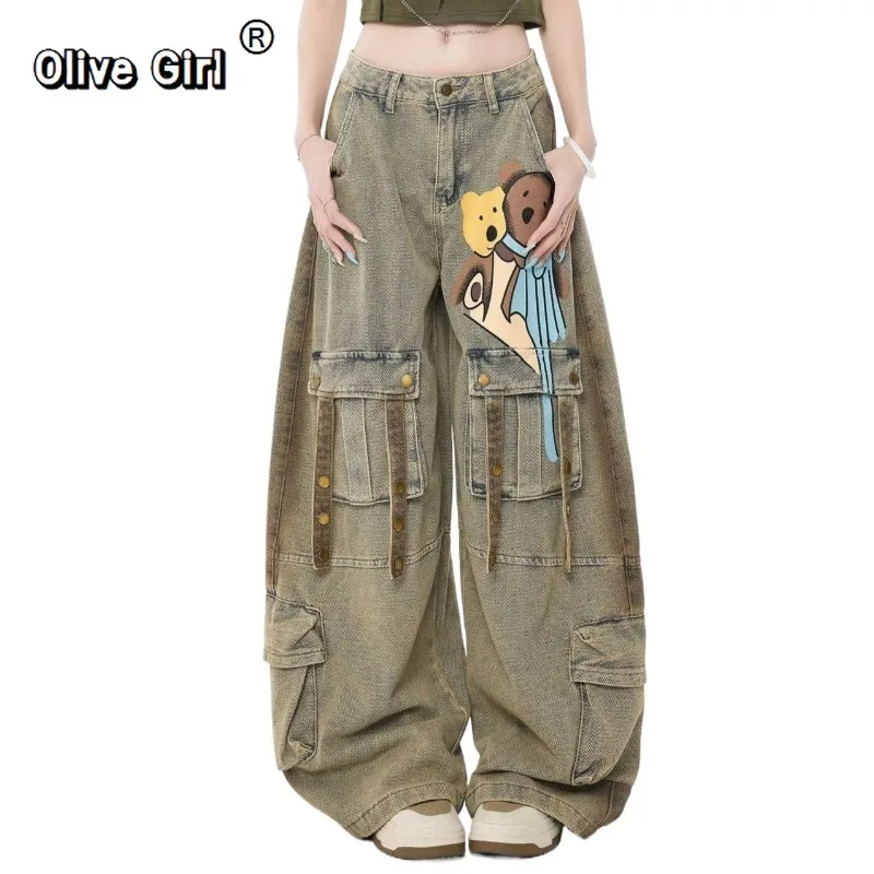 Olivegirl Women's jeans denim pants American Vibe retro cartoon printed workwear trousers plus 2026 loose strap crescent pants
Olivegirl Women's jeans denim pants American Vibe retro cartoon printed workwear trousers plus 2026 loose strap crescent pants