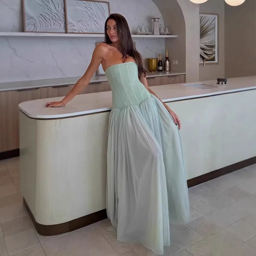 Sexy Strapless Green Tulle Long Dress Off Shoulder Sleeveless High Waist Multilayer Pleats Dresses Formal Evening Party Gowns
Sexy Strapless Green Tulle Long Dress Off Shoulder Sleeveless High Waist Multilayer Pleats Dresses Formal Evening Party Gowns