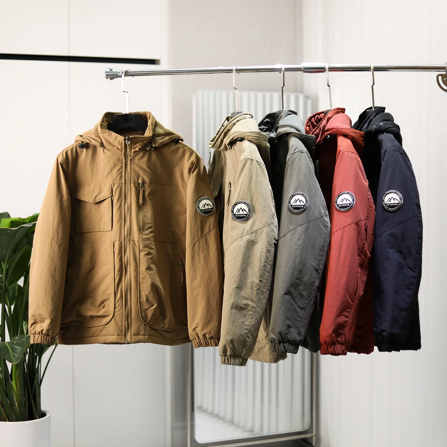 Мужская зимняя утепленная куртка для активного отдыха с капюшоном, на флисовой подкладке, ветрозащитная, водонепроницаемая, теплая, на молнии
Мужская зимняя утепленная куртка для активного отдыха с капюшоном, на флисовой подкладке, ветрозащитная, водонепроницаемая, теплая, на молнии