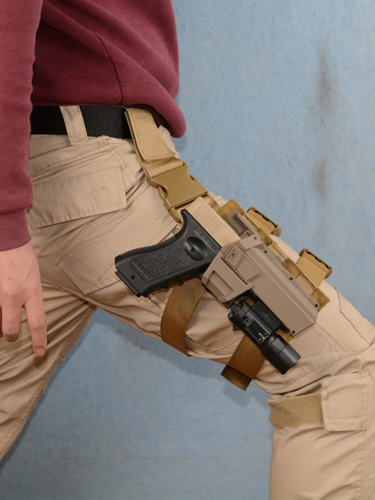 P320 Waist Belt, Quick-release Holster, Universal Gun Holster Belt, UDL Chest Strap, Lamp Lower Attachment, G17, G19, M18, M17
P320 Waist Belt, Quick-release Holster, Universal Gun Holster Belt, UDL Chest Strap, Lamp Lower Attachment, G17, G19, M18, M17