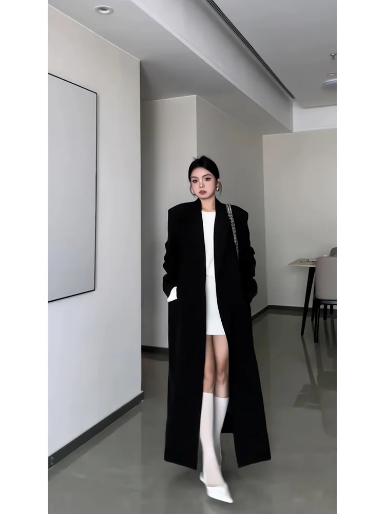 Длинные плащи Trench Femme Bf на молнии с двумя пуговицами, миниатюрные съемные сезонные манжеты, панк-готический простой тренд на молнии, устойчивый к ультрафиолету в стиле бохо
Длинные плащи Trench Femme Bf на молнии с двумя пуговицами, миниатюрные съемные сезонные манжеты, панк-готический простой тренд на молнии, устойчивый к ультрафиолету в стиле бохо