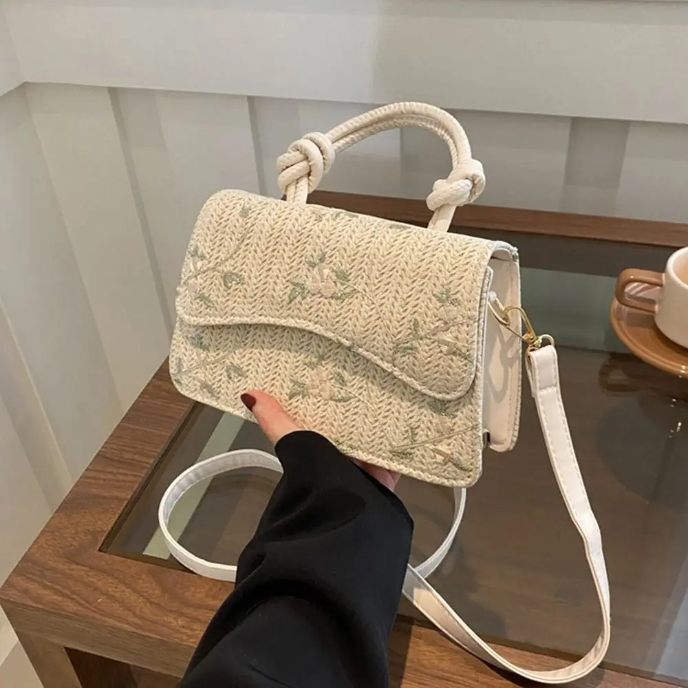 Fashion Grass Woven Straw Bag Handmade Braid Rattan Handbags Bohemian Large Capacity Crossbody Bag for Women Girls
Fashion Grass Woven Straw Bag Handmade Braid Rattan Handbags Bohemian Large Capacity Crossbody Bag for Women Girls