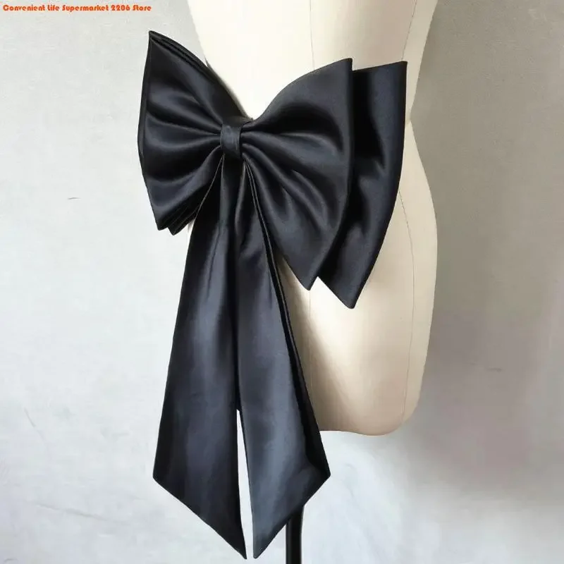 E06E Sophisticated Gown Bowknot Simple Design Removable Large Bowknot Waist Ornament for Dance and Cosplay Event
E06E Sophisticated Gown Bowknot Simple Design Removable Large Bowknot Waist Ornament for Dance and Cosplay Event