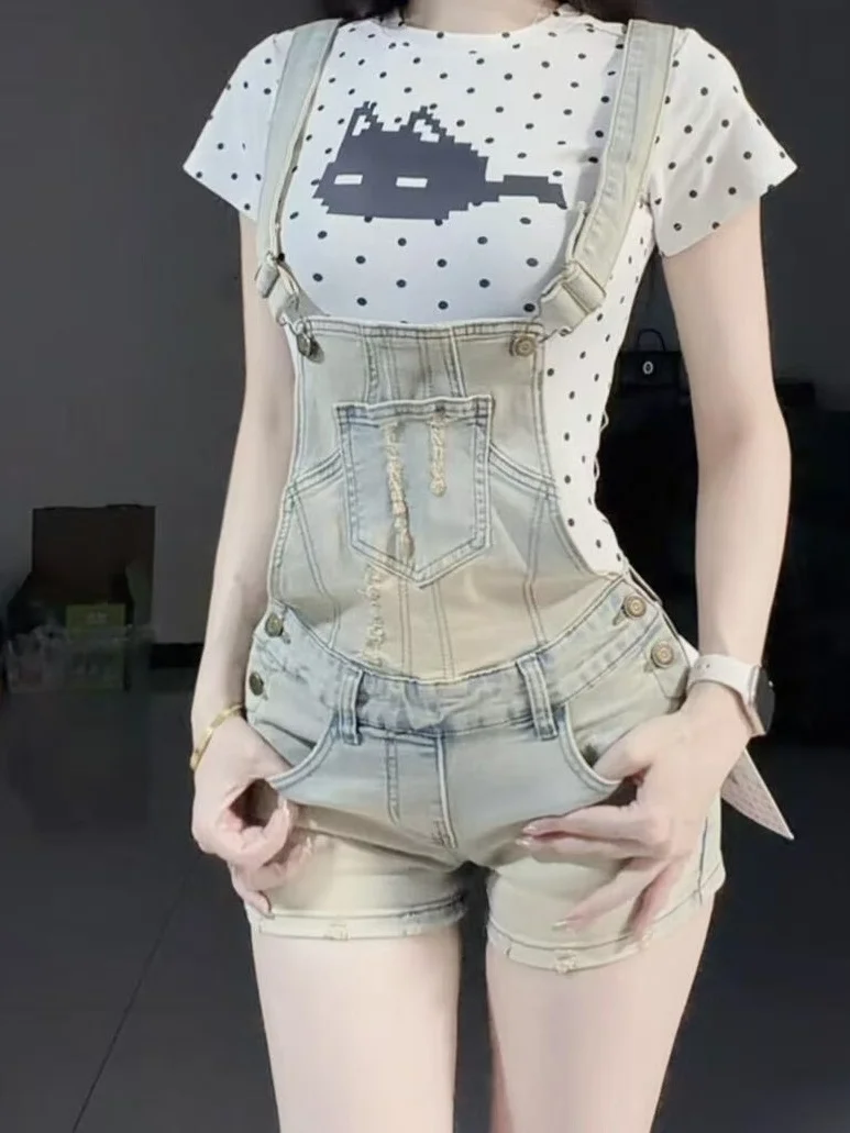 Retro Hole Denim Overalls Women Summer New Style Casual Low Waist Jeans Short Pants Small Design Sensation Loose Fit Jeans
Retro Hole Denim Overalls Women Summer New Style Casual Low Waist Jeans Short Pants Small Design Sensation Loose Fit Jeans