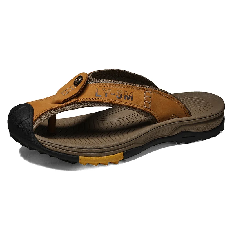 Fashionable Men's Cowhide Toe Cap Flip Flops Sandals Outdoor Sports Anti Slip Wear-resistant Men's Beach Slippers
Fashionable Men's Cowhide Toe Cap Flip Flops Sandals Outdoor Sports Anti Slip Wear-resistant Men's Beach Slippers