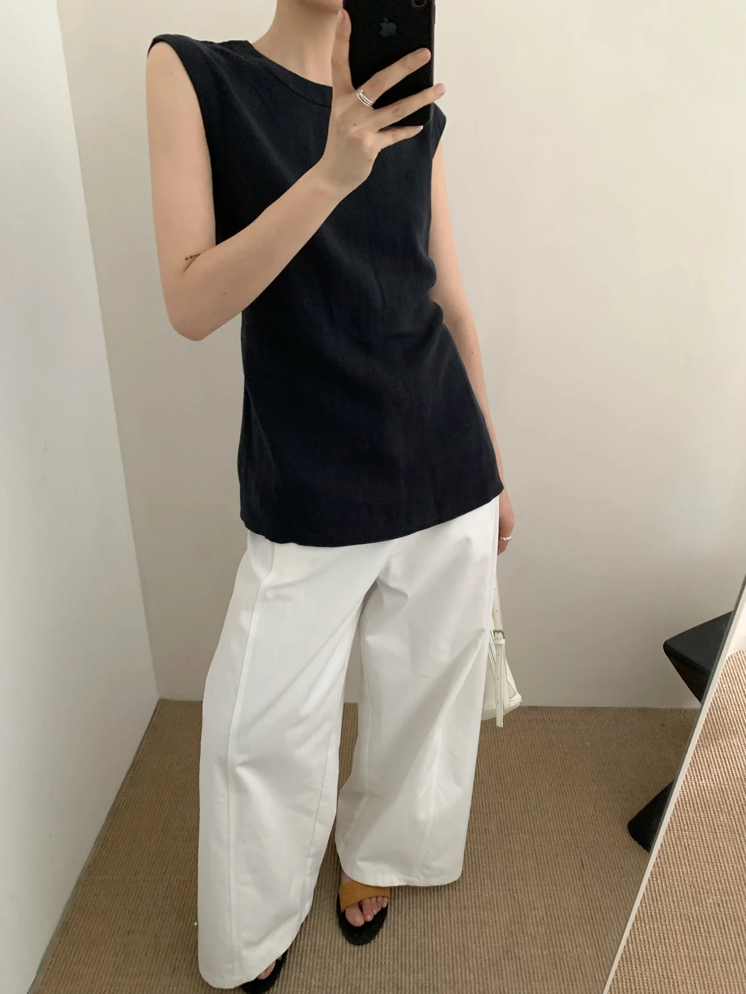 Slimming Effect Cotton Linen Waist Cinching Backless Tie Top Korean Style Commute Loose Fit Vest 9032aj Women's Fashion
Slimming Effect Cotton Linen Waist Cinching Backless Tie Top Korean Style Commute Loose Fit Vest 9032aj Women's Fashion