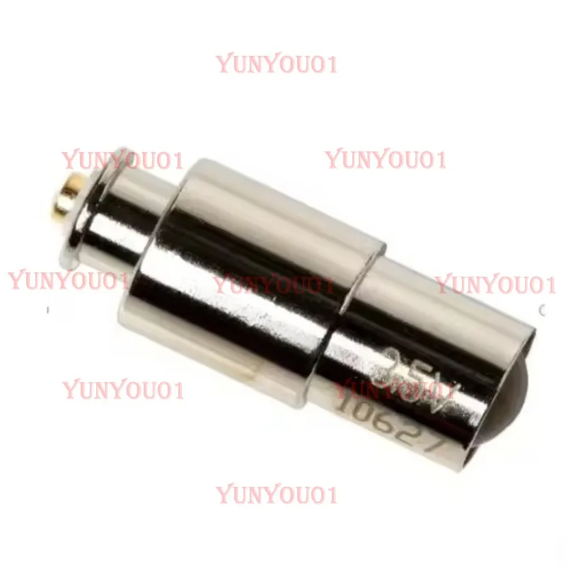 10627 LED 3.5V Halogen Lamp, for Retinoscope L1 L2 L3
10627 LED 3.5V Halogen Lamp, for Retinoscope L1 L2 L3