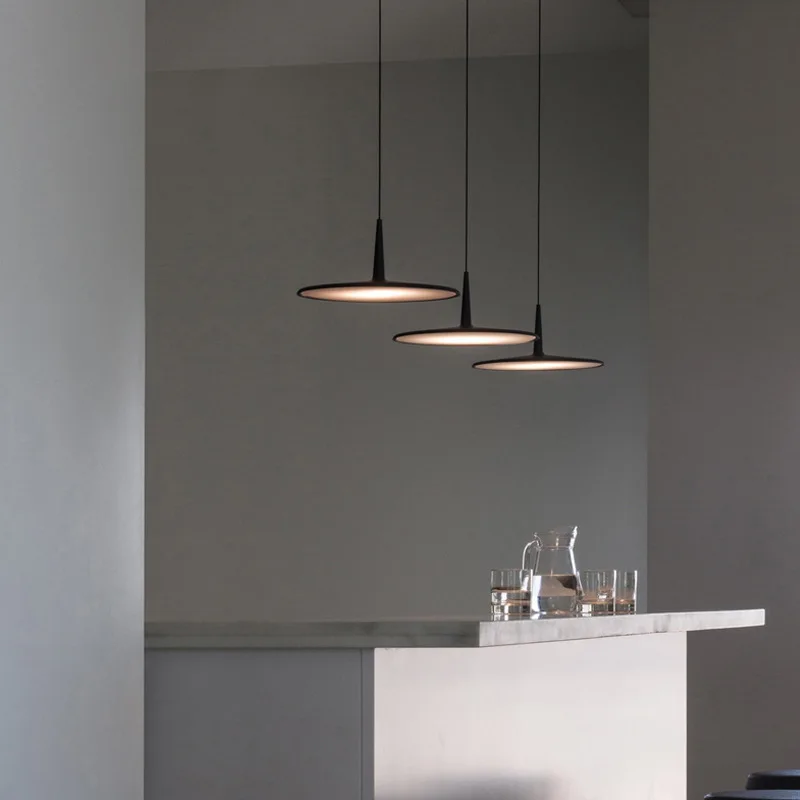 Modern Minimalism Designer Led Chandelier Dining Room Hanging Lamp Restaurant Bar Metal Pendant Lights Home Lighting Fixture
Modern Minimalism Designer Led Chandelier Dining Room Hanging Lamp Restaurant Bar Metal Pendant Lights Home Lighting Fixture