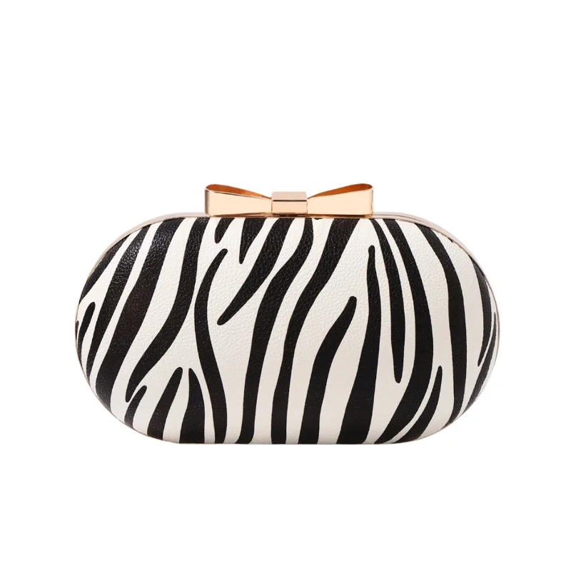 Trendy Zebra Print Pu Leather Evening Bag Diamond-encrusted Buckle Female Party/ Wedding/Banquet/dinner Clutch Bag
Trendy Zebra Print Pu Leather Evening Bag Diamond-encrusted Buckle Female Party/ Wedding/Banquet/dinner Clutch Bag