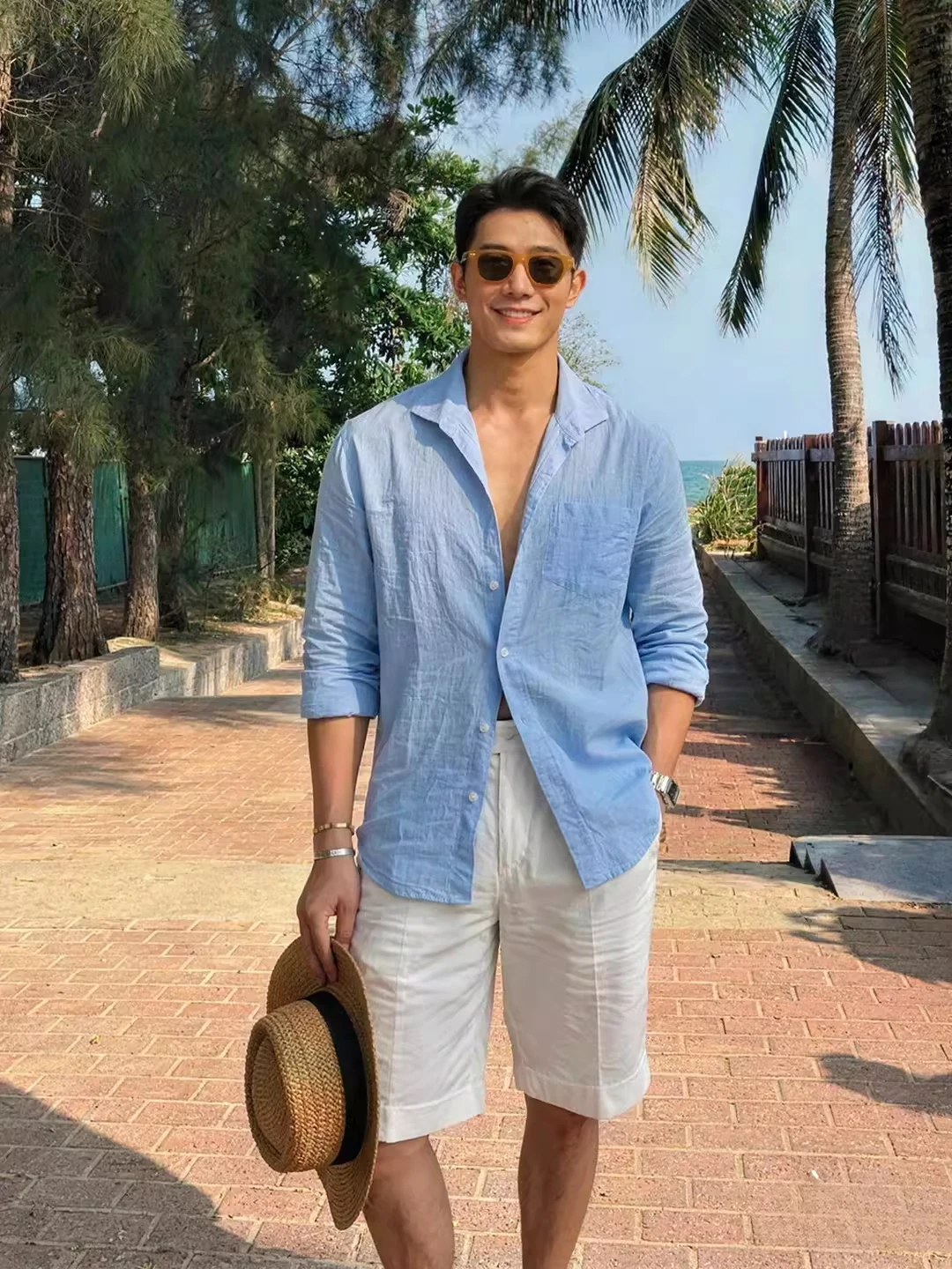 Lightweight Linen Long Sleeve Men's Shirt Summer Beach Style Breathable Sun Protection Casual Wear for Outdoor And Travel
Lightweight Linen Long Sleeve Men's Shirt Summer Beach Style Breathable Sun Protection Casual Wear for Outdoor And Travel
