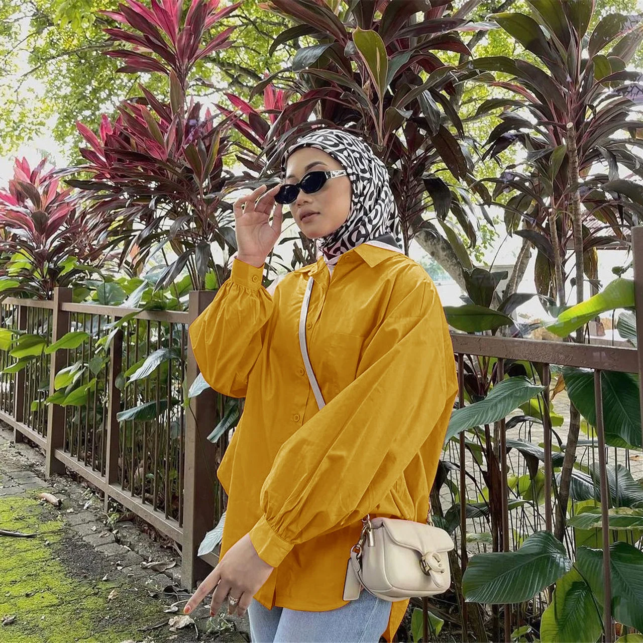 Fashion Blouses Isamic Clothing Muslim Tops Women Long Sleeve Work Blouse Casual Buttons Ol Shirt Turkish Femme Musulman Vestido
Fashion Blouses Isamic Clothing Muslim Tops Women Long Sleeve Work Blouse Casual Buttons Ol Shirt Turkish Femme Musulman Vestido